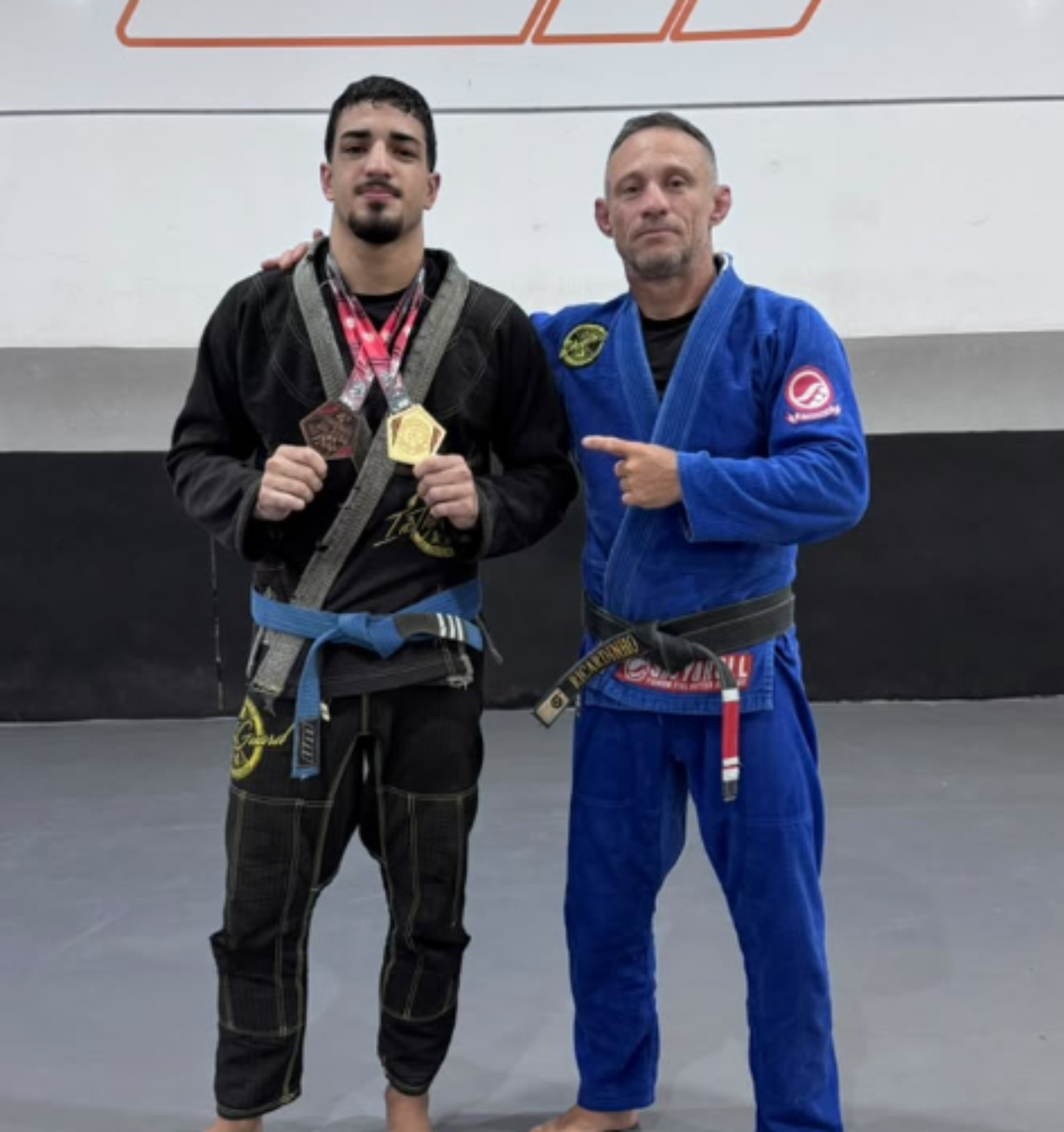 Alunos do professor Ricardinho, de Leme, conquistam 18 medalhas em campeonato de Jiu-Jitsu